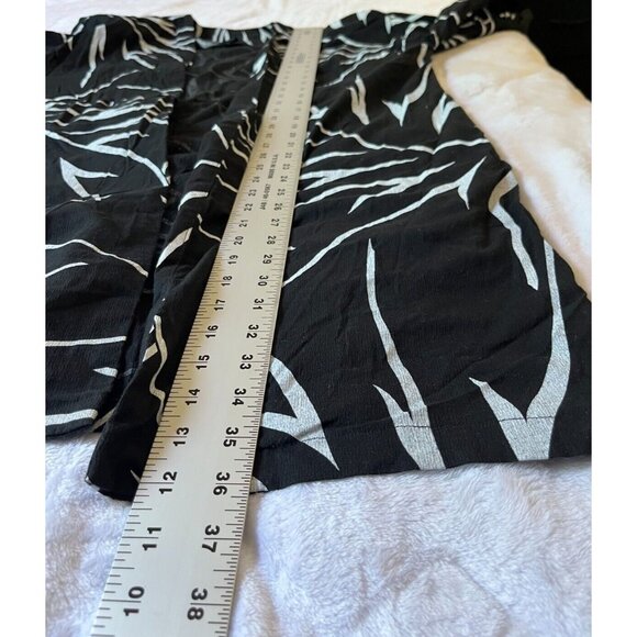 Tanya Whiteside Women's Black & White Abstract Open Front Kimono Jacket Cardigan - Picture 7 of 9